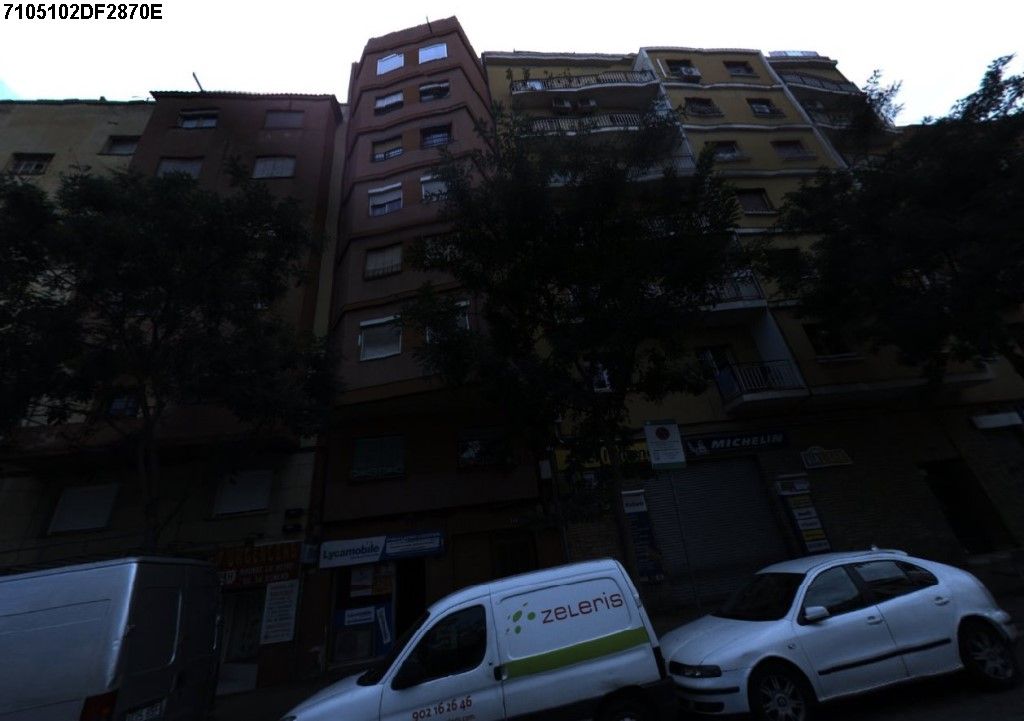 Exterior view of House or chalet for sale in L'Hospitalet de Llobregat
