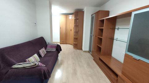 Photo 3 of Flat for rent in Carrer Castell de Requesens, Eixample Sud – Migdia, Girona Capital