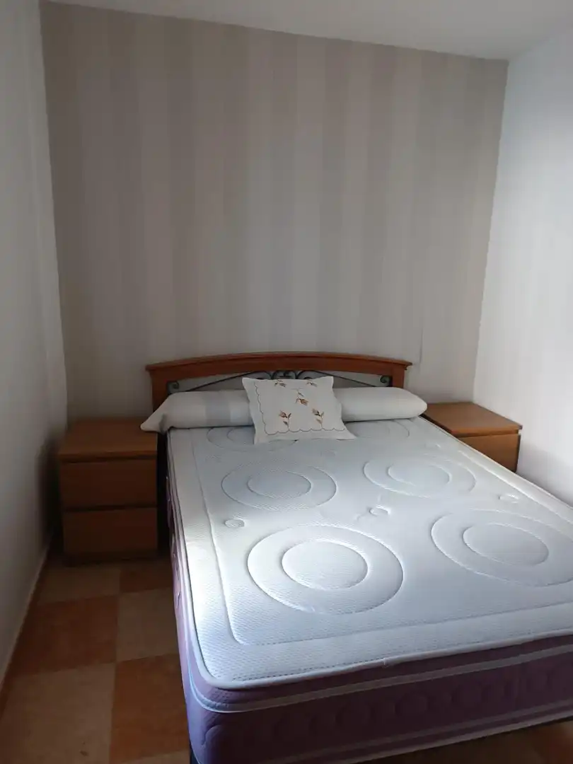 Habitación de Casa adosada de alquiler en Puerto Real con Terraza