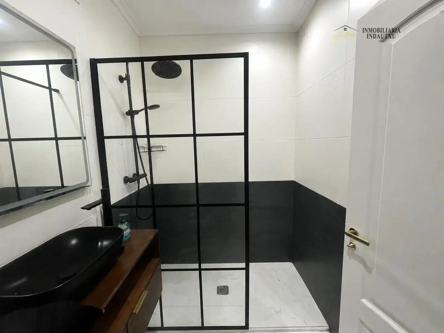 Piso con terraza en venta en Abando - Albia, imagen 4