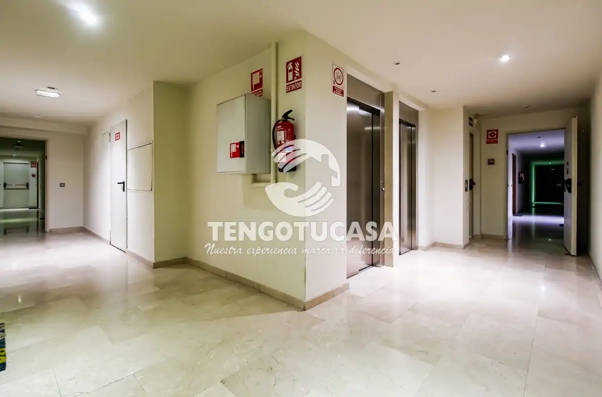 Piso en venta en Calle de Belfast, Rejas
