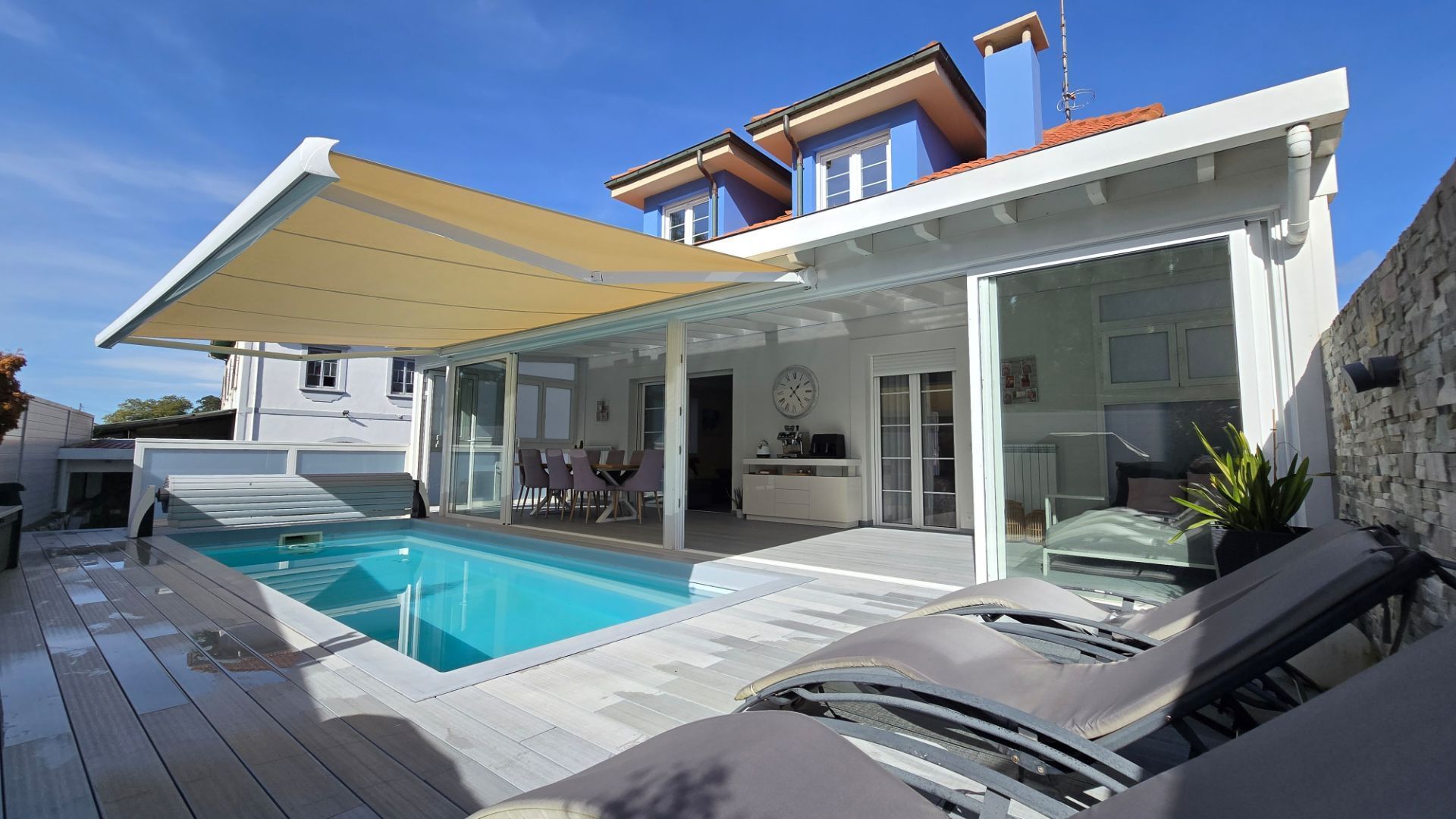 Piscina de Casa o xalet en venda en Llanes amb Calefacció, Jardí privat i Terrassa