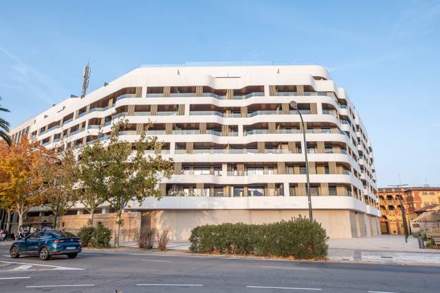 Piso en Alquiler en Paseo Paseo de María Agustín en Plaza de Toros