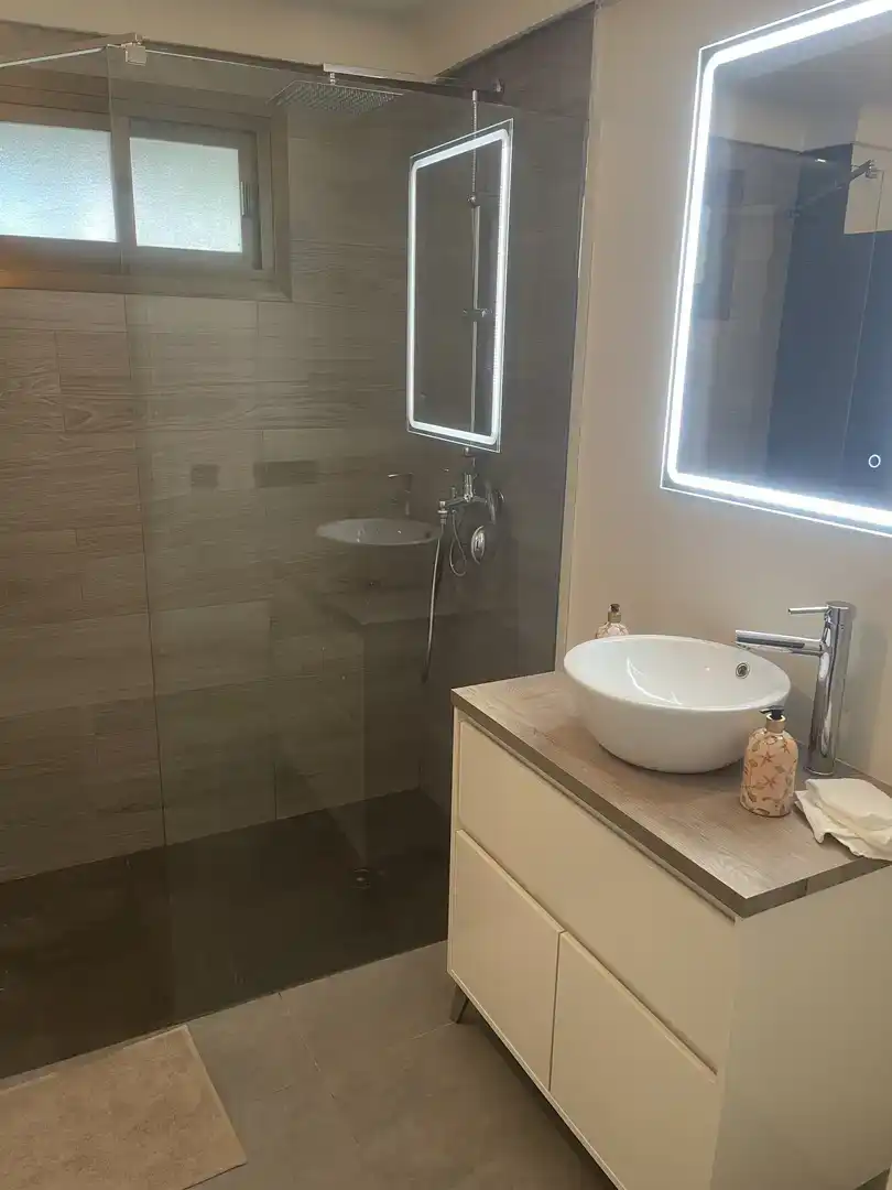 Baño de Apartamento en venta en Estepona con Aire acondicionado y Piscina