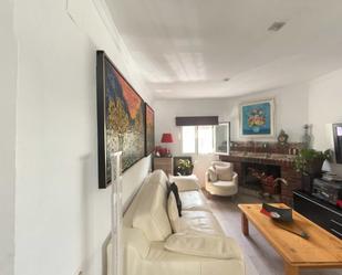 Sala d'estar de Casa adosada en venda en Gor amb Aire condicionat i Terrassa