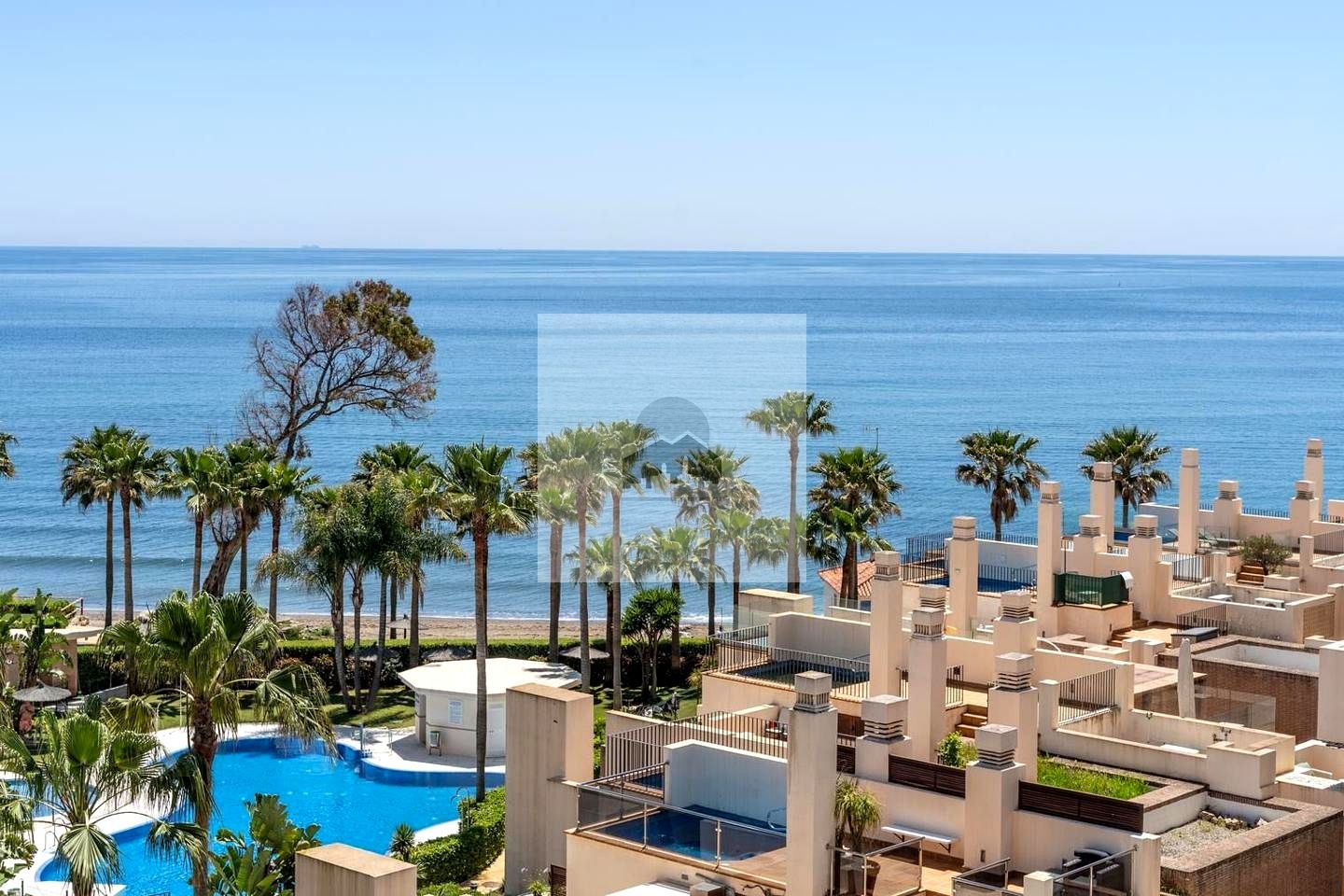 Jardí de Dúplex en venda en Estepona amb Aire condicionat, Terrassa i Traster