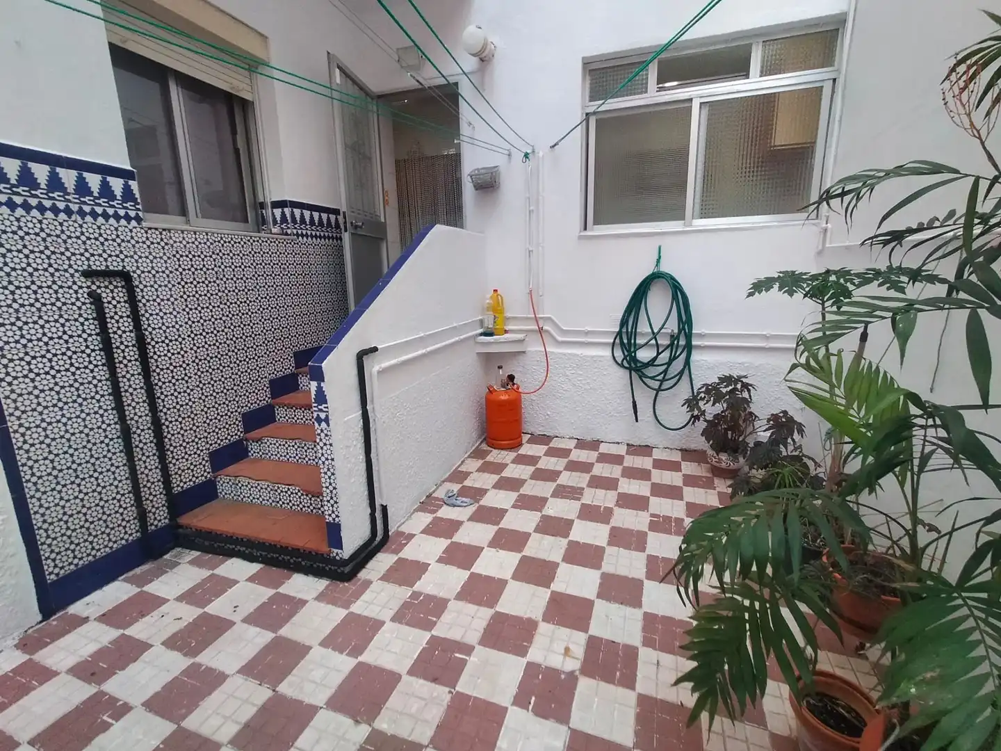 Terrassa de Pis de lloguer en La Línea de la Concepción amb Moblat