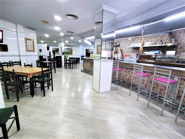 Local comercial en Alquiler en Carrús Oeste