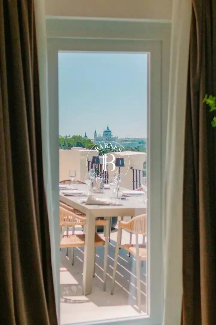Flat for rent in Madrid  with Air Conditioner, Heating and Terrace