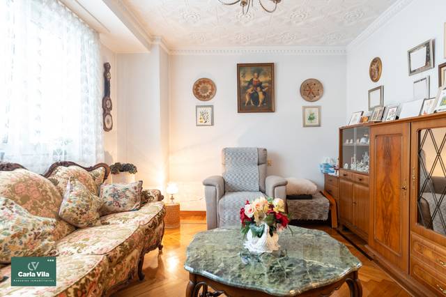 Piso en Venta en Rúa Montero Ríos en San Roque - As Fontiñas