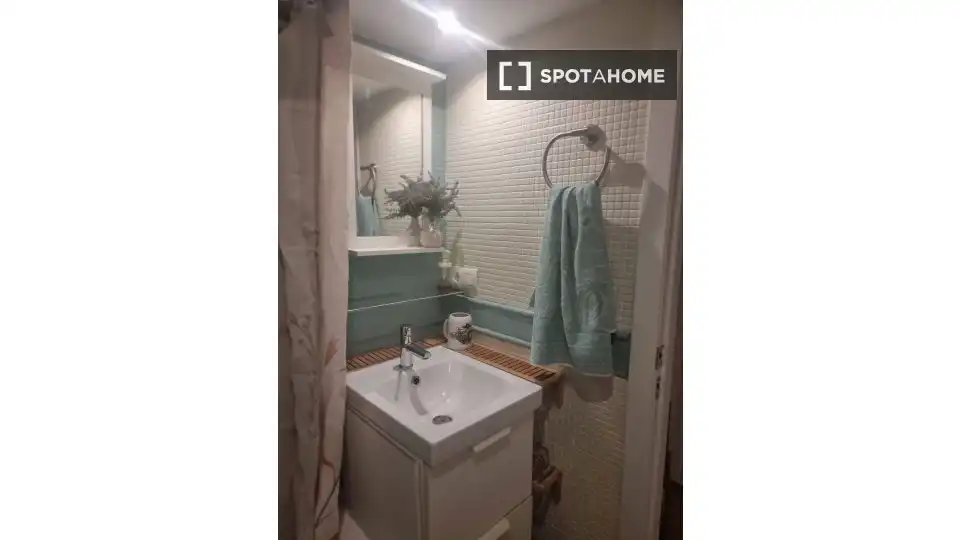 Baño de Piso de alquiler en Sagunto / Sagunt con Aire acondicionado, Calefacción y Amueblado