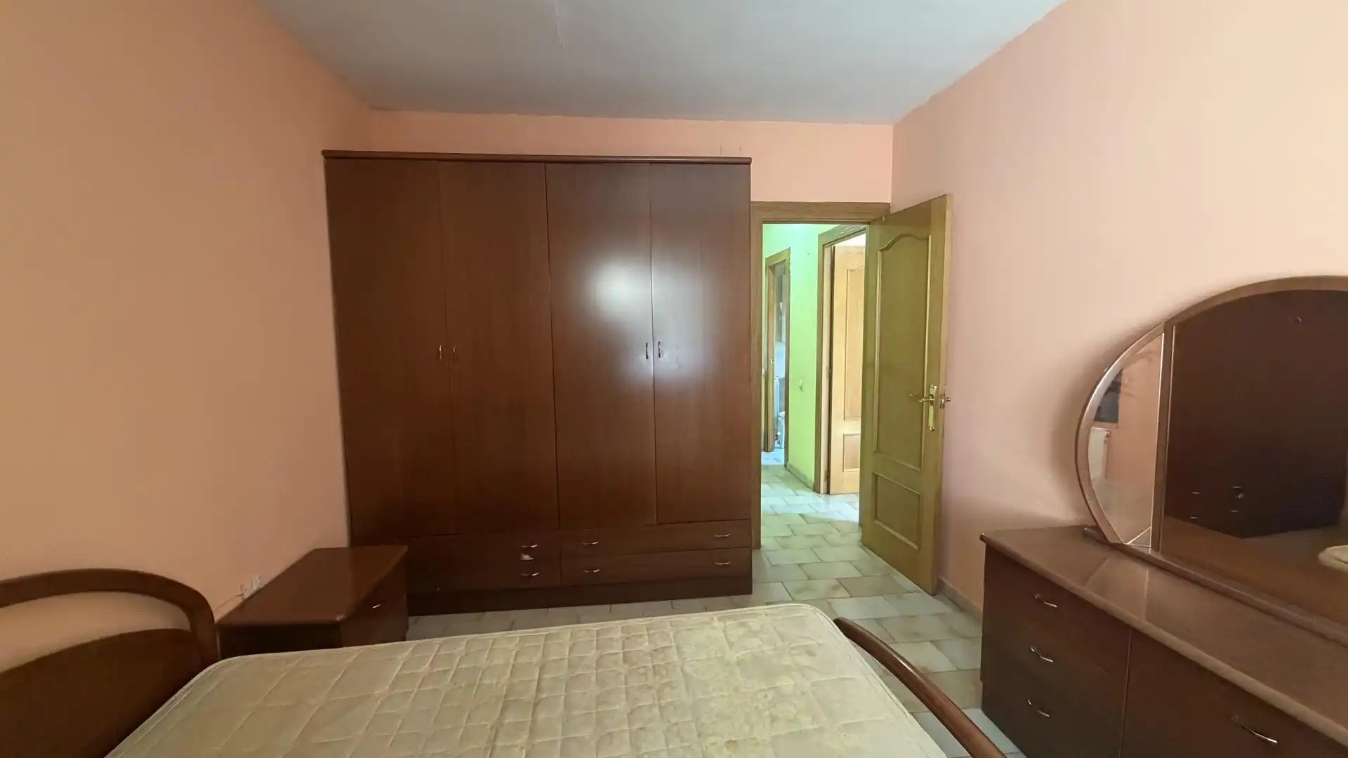 Schlafzimmer von Einfamilien-Reihenhaus zum Verkauf in Sant Celoni mit Heizung und Balkon