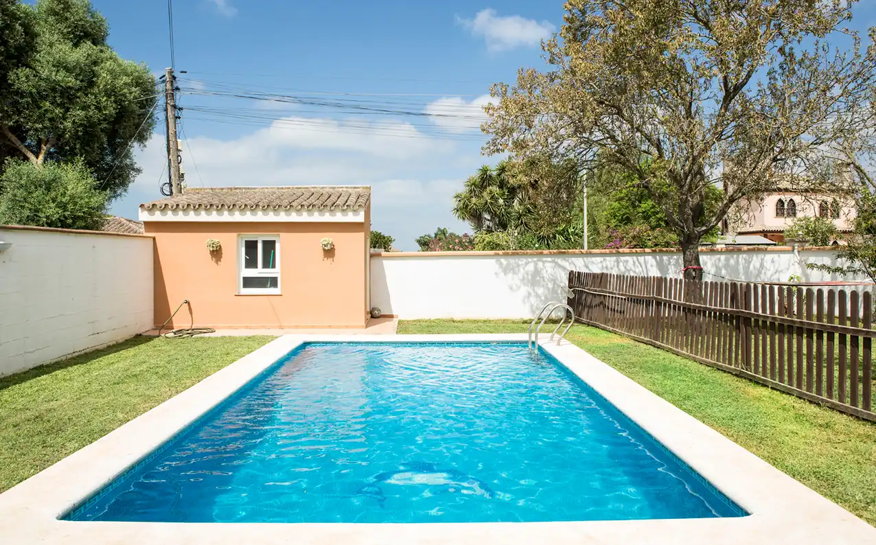 Piscina de Casa o chalet de alquiler en Chiclana de la Frontera con Piscina y Amueblado