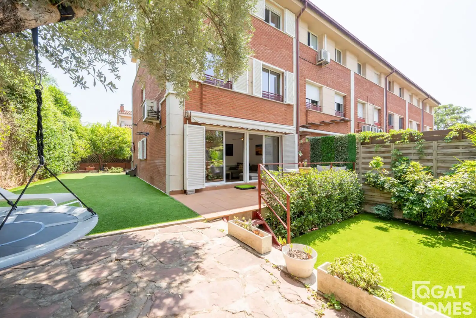 Jardín de Casa adosada en venta en Sant Cugat del Vallès con Aire acondicionado, Calefacción y Trastero