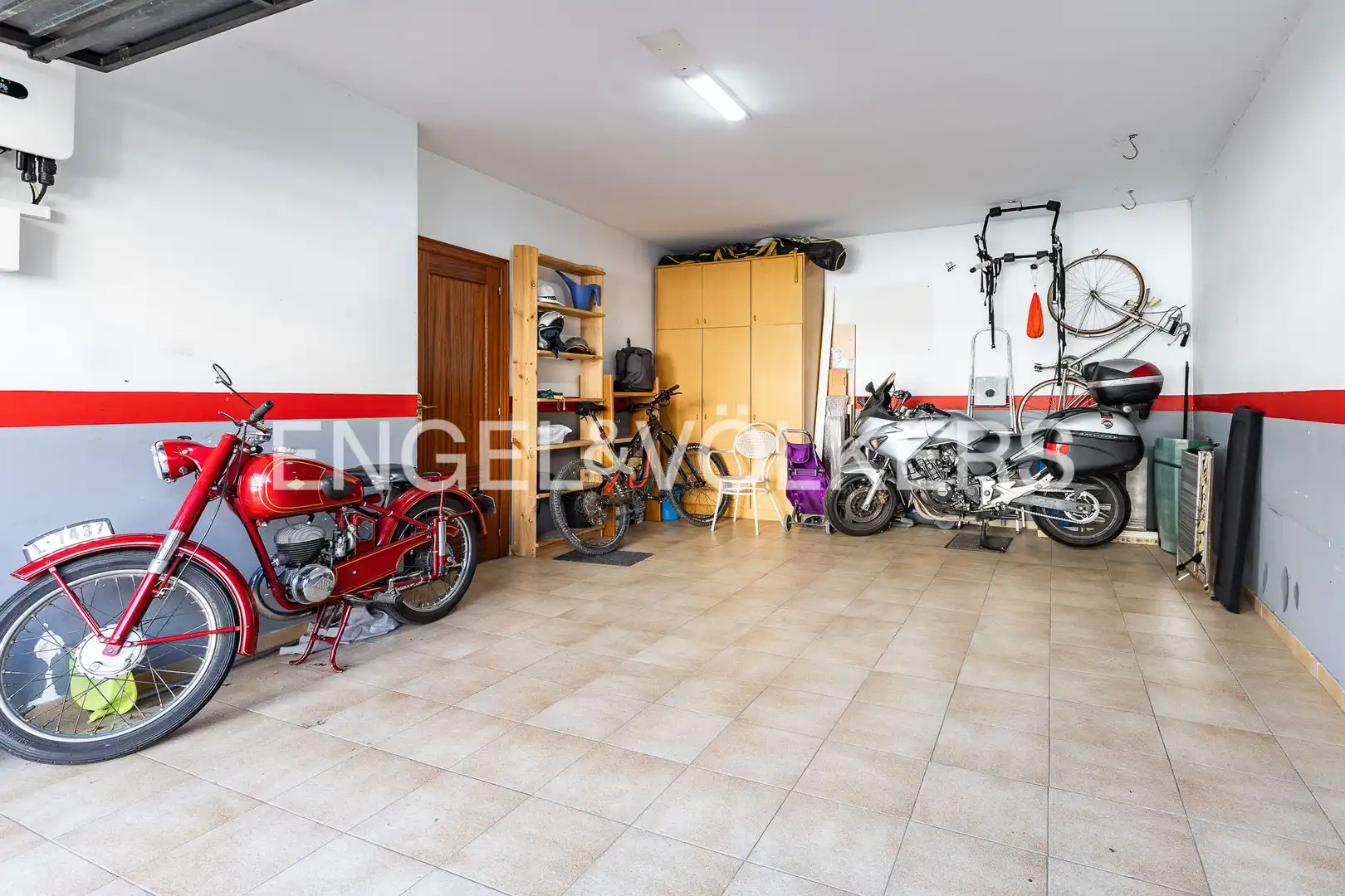 Casa o xalet en venda en Cerdanyola del Vallès amb Aire condicionat, Calefacció i Jardí privat