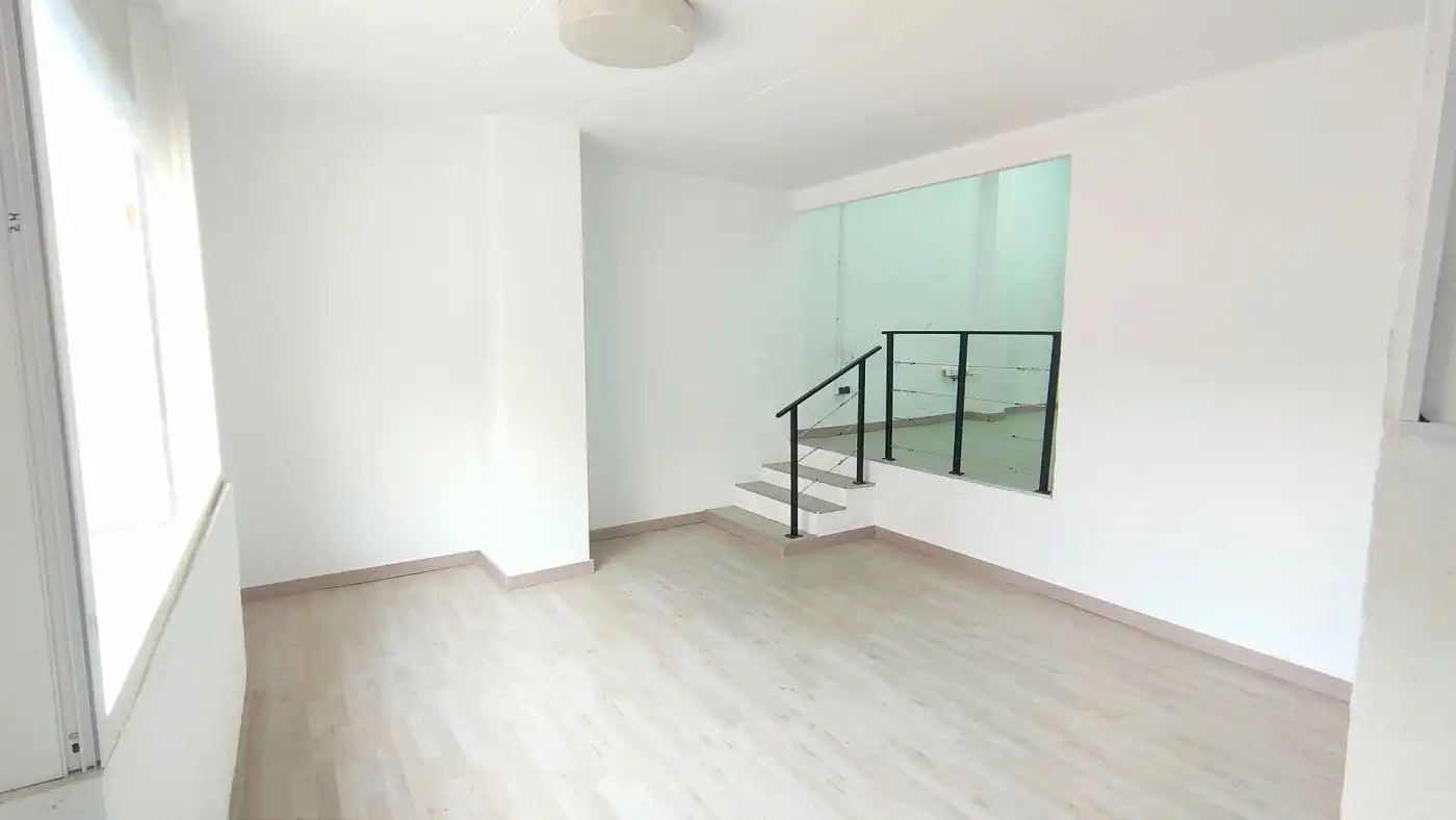 Business premises for sale in Calle BRUC 1, imagen 2