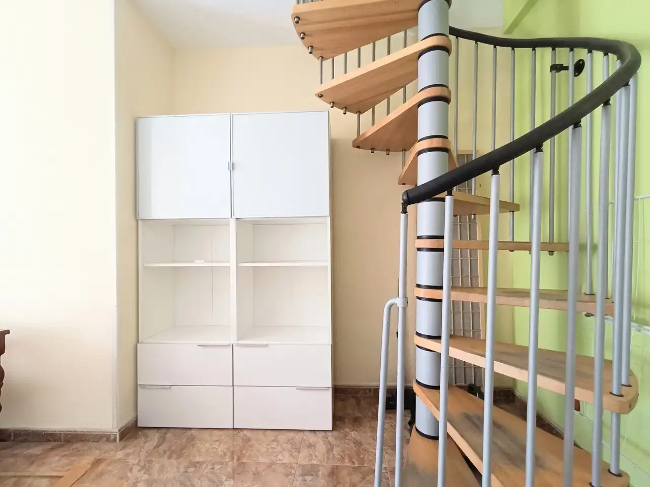 Dúplex de alquiler en Madrid con Aire acondicionado, Amueblado y Horno