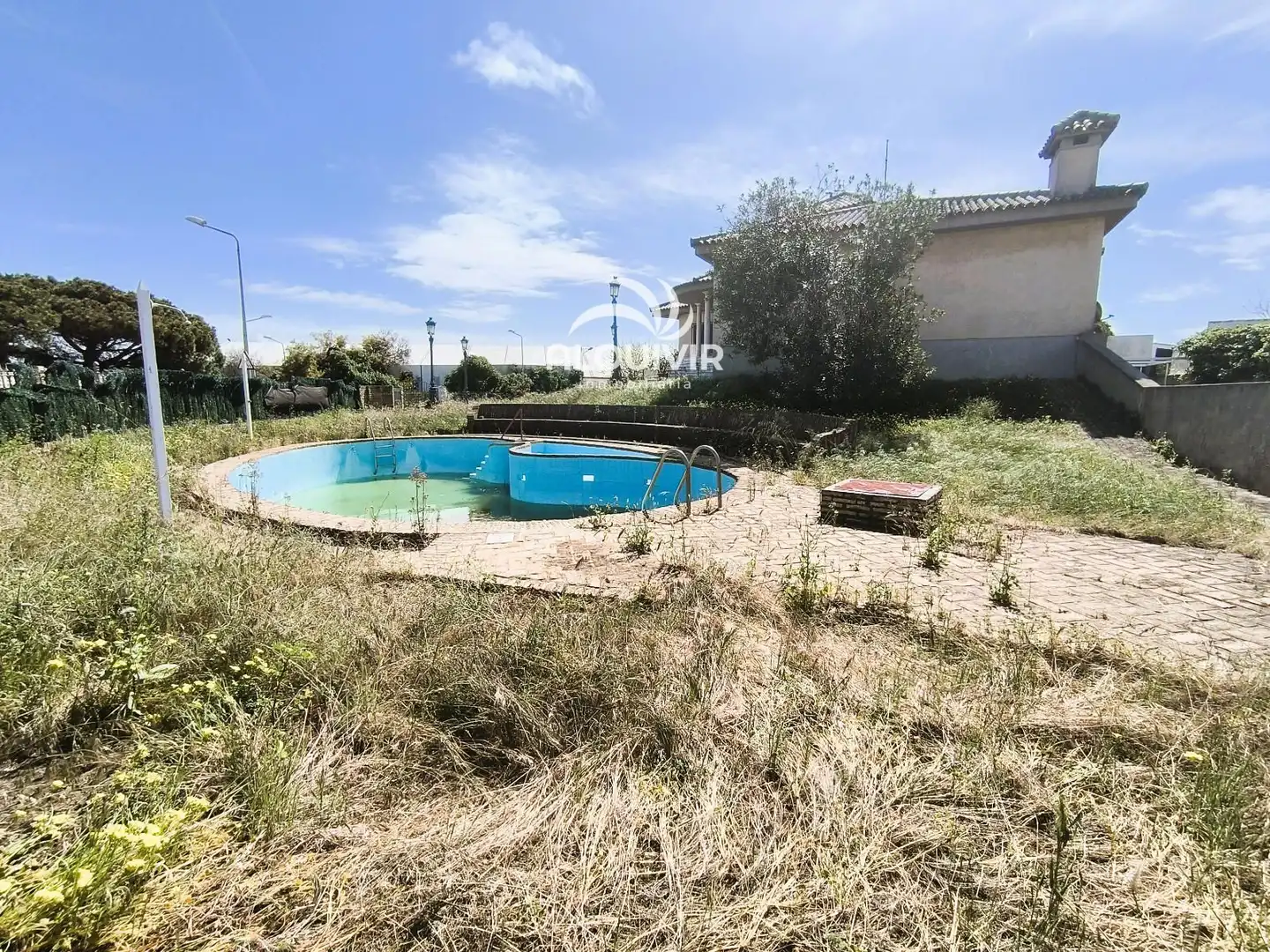 Chalet con piscina en venta en Sector C, imagen 3