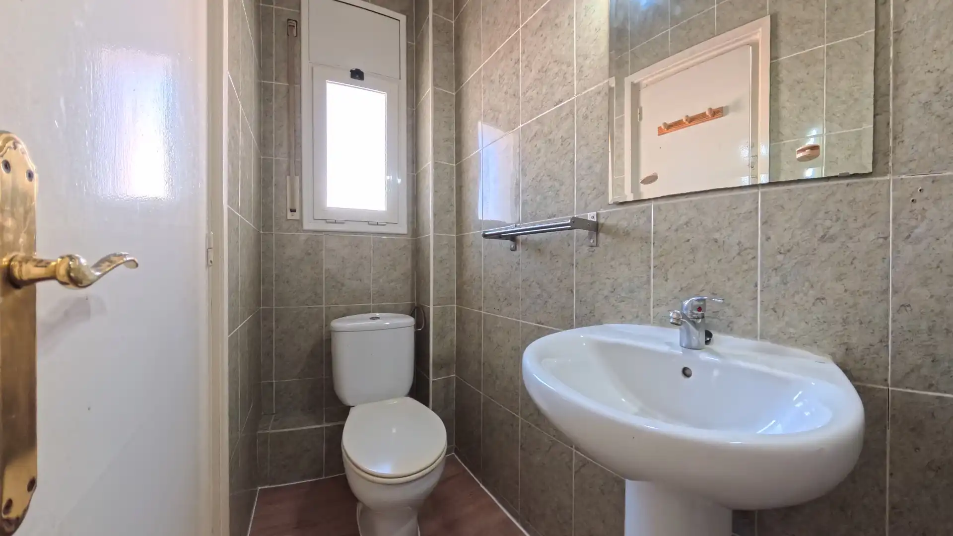 Bany de Estudi en venda en Calafell amb Parquet, Moblat i Balcó