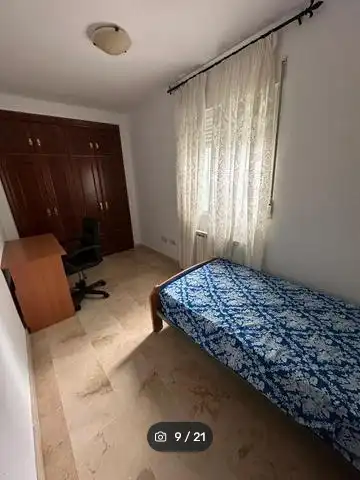 Habitación de Piso de alquiler en Linares con Aire acondicionado, Calefacción y Piscina