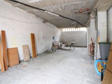 Local comercial en venda a Cerezo - Aspla - Torres