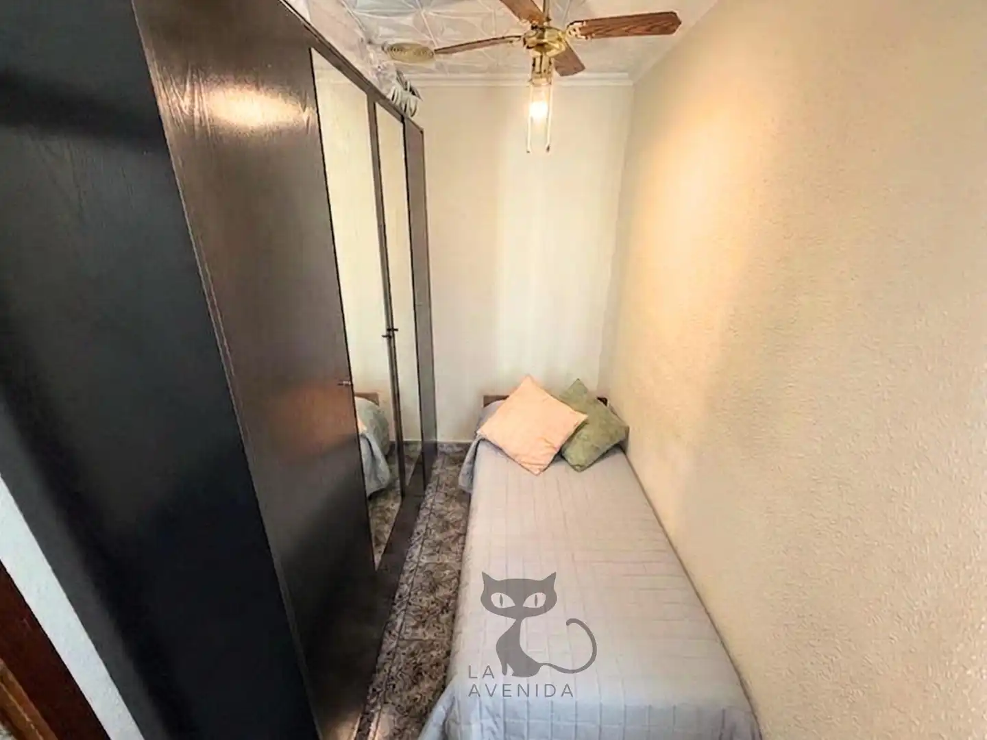 Habitación de Apartamento en venta en Catarroja
