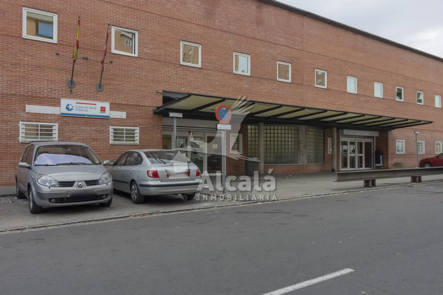 Vista exterior de Piso en venta en Madrid con Calefacción y Terraza