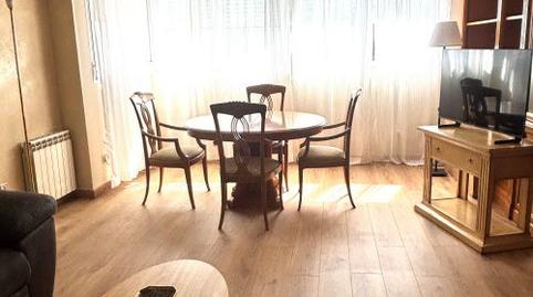 Foto 2 de Piso de alquiler en Cardenal Herrera Felisa, Valdezarza,  Madrid Capital