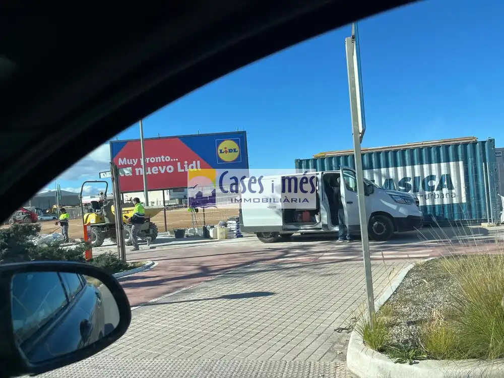 Parking de Terreno industrial en venta en La Pobla de Farnals