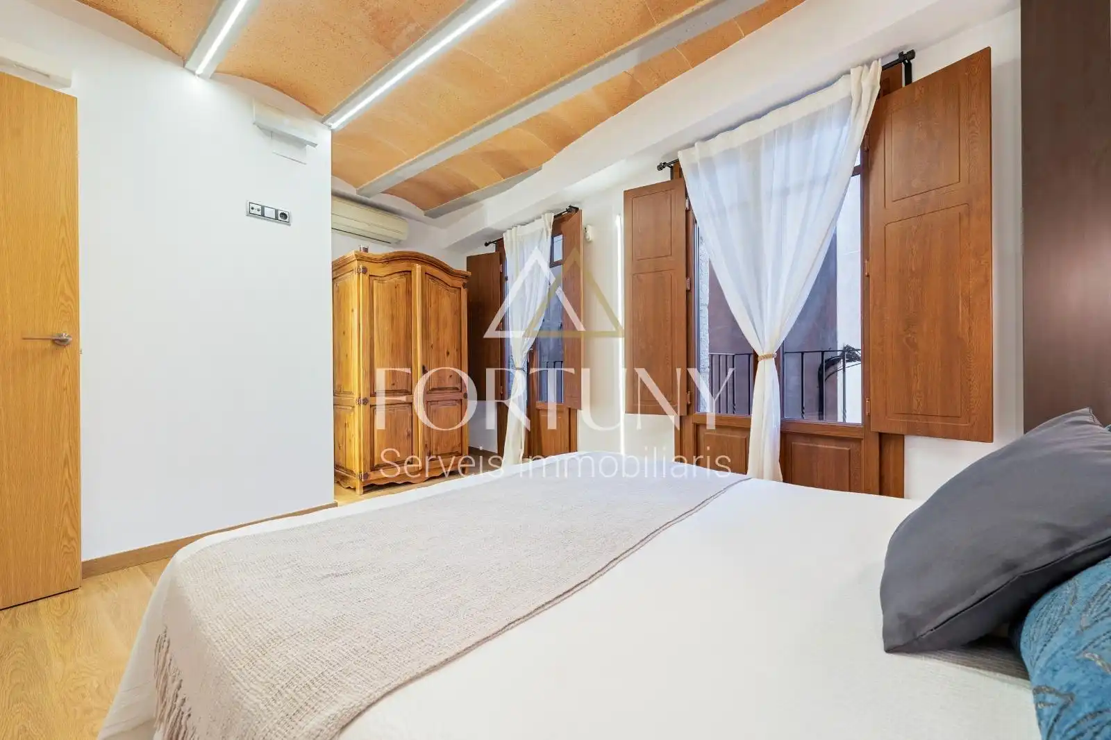 Dormitori de Casa o xalet en venda en Montblanc amb Jacuzzi