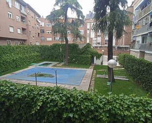 Piscina de Pis en venda en Las Rozas de Madrid amb Calefacció, Terrassa i Piscina comunitària