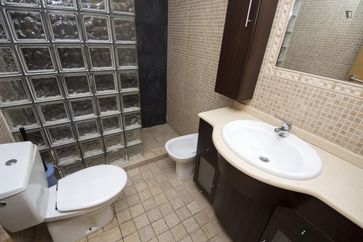 Apartment to share in PAU de Carabanchel
