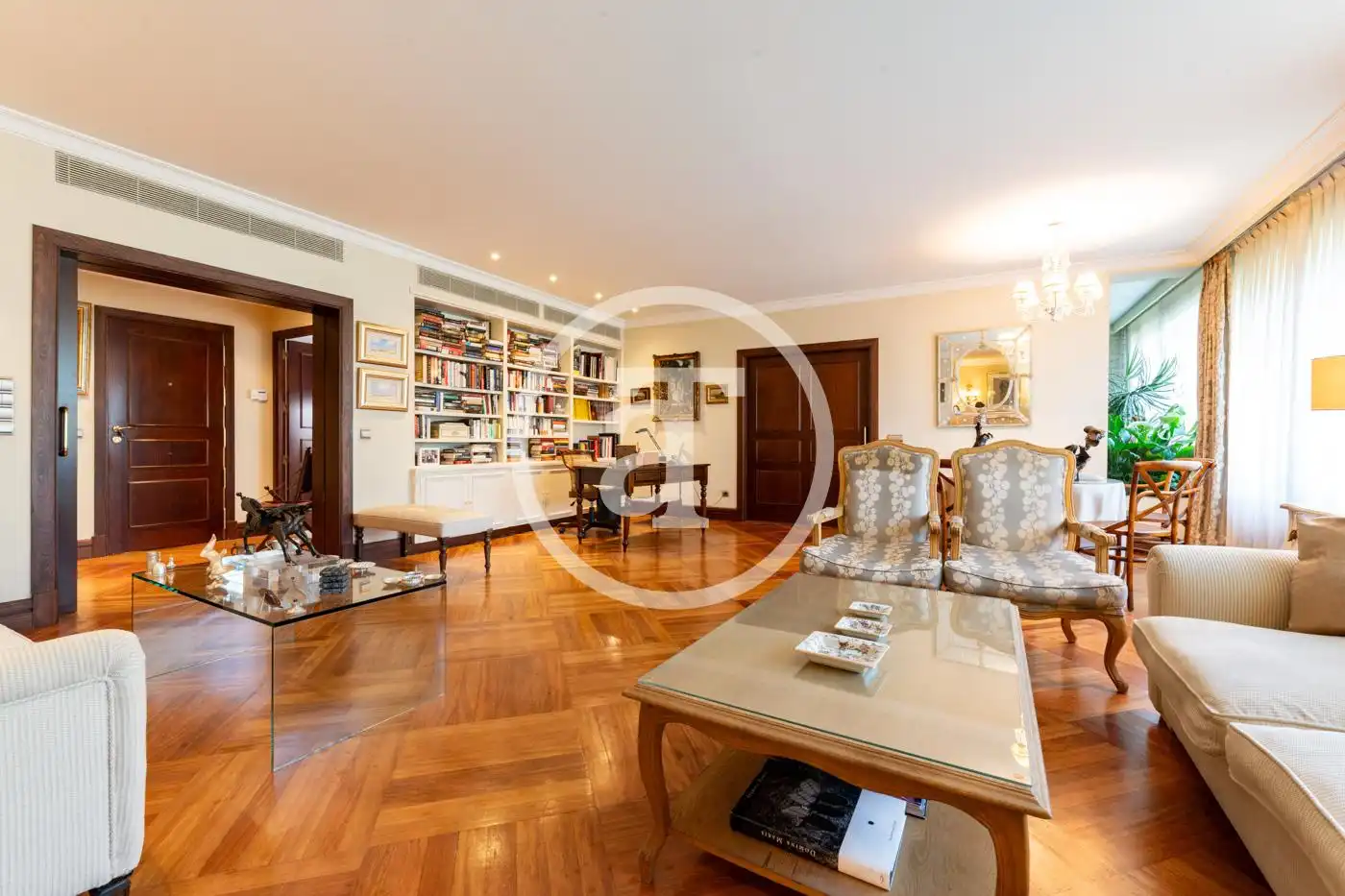 Sala d'estar de Pis de lloguer en Madrid amb Aire condicionat, Calefacció i Moblat