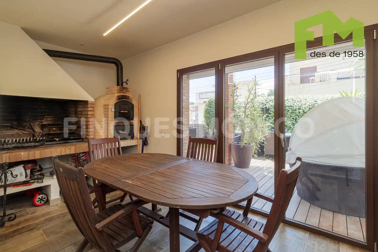 Terraza de Casa o chalet en venta en El Masnou con Aire acondicionado, Calefacción y Jardín privado