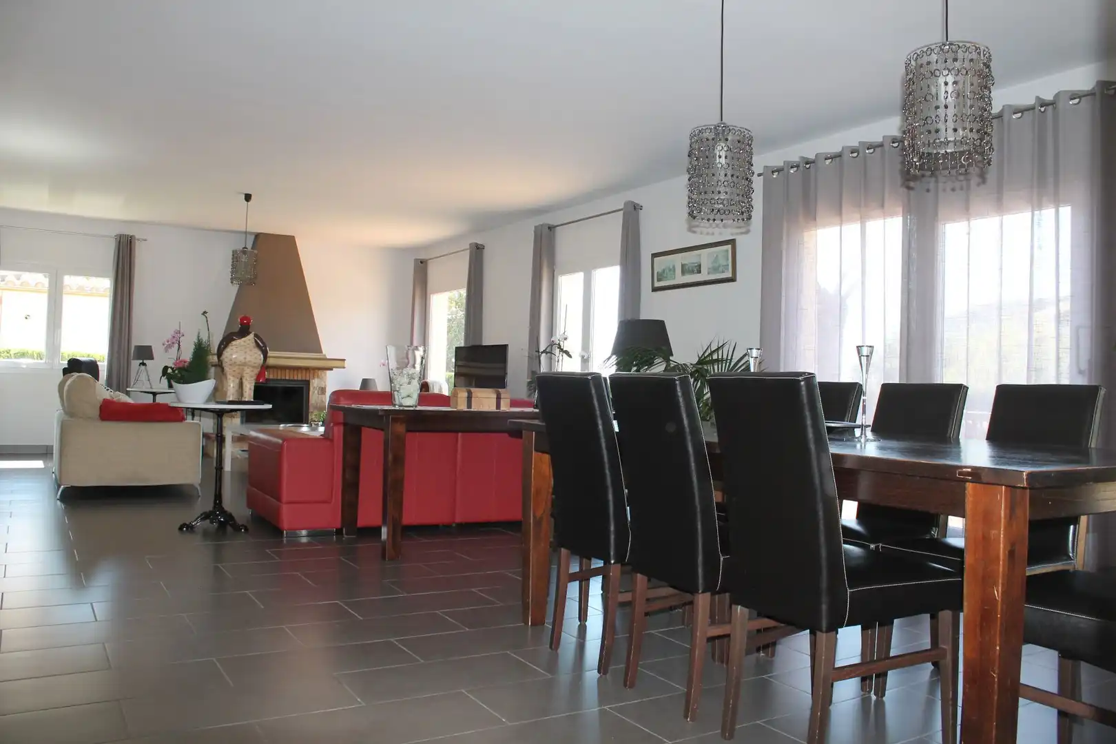 Comedor de Casa o chalet en venta en L'Estartit con Aire acondicionado, Calefacción y Jardín privado