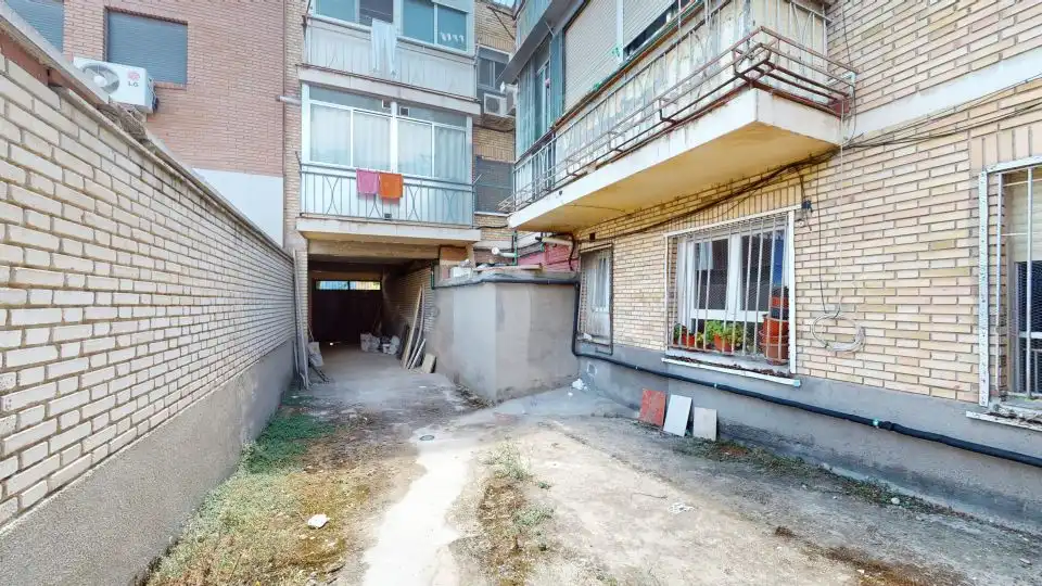 Exterior view of Industrial buildings for sale in Madrid
