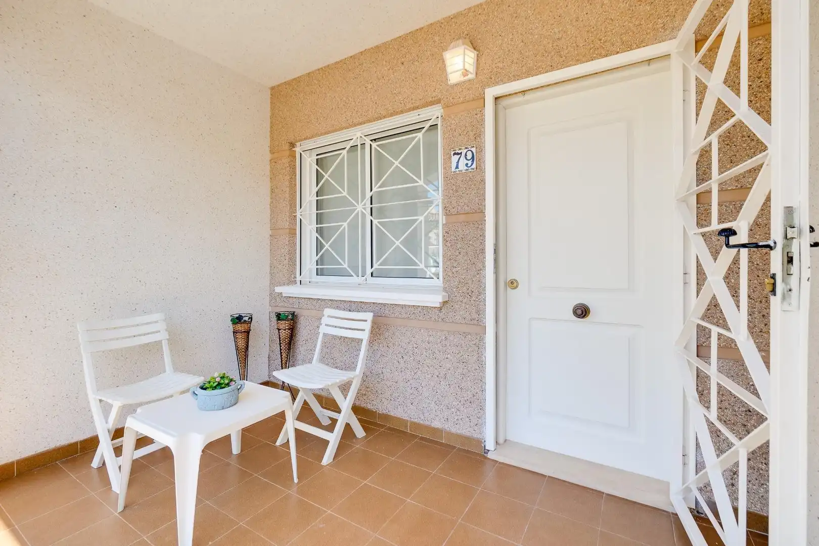 Terrassa de Planta baixa en venda en Torrevieja amb Aire condicionat, Calefacció i Jardí privat
