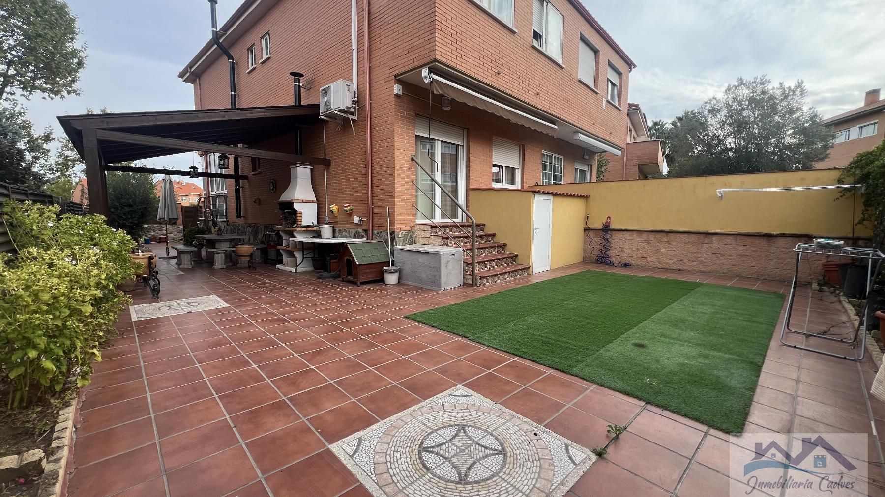 Garden of House or chalet for sale in Boadilla del Monte  with Air Conditioner, Heating and Storage room