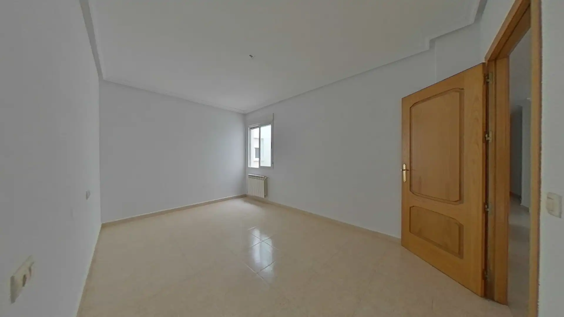 Habitación de Piso en venta en Valdepeñas con Calefacción y Balcón