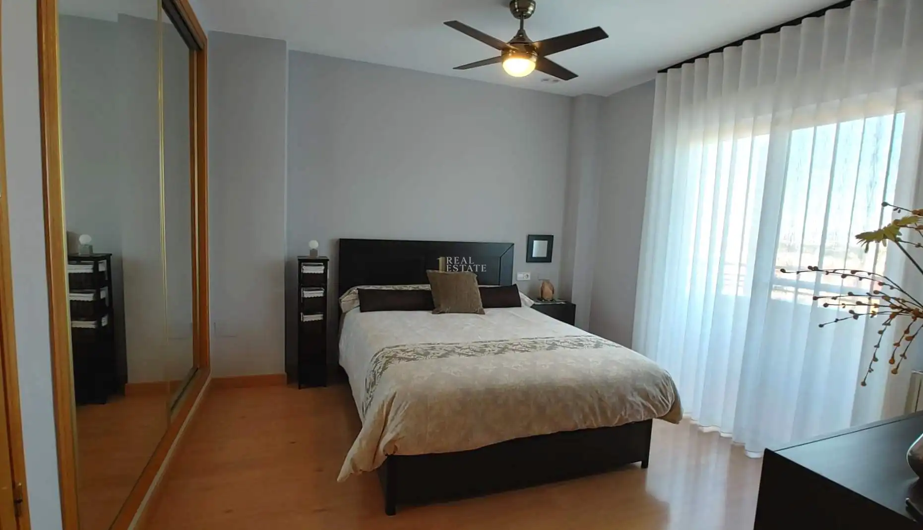 Detached homes for sale in C. Virgilio, Garres y Lages