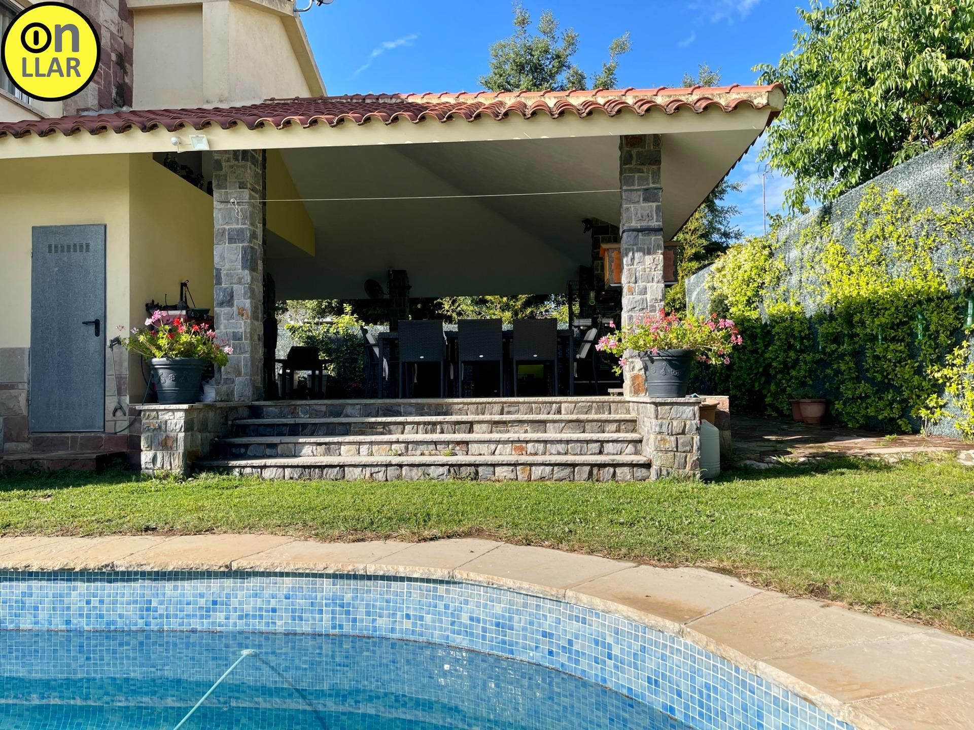 Terraza de Casa o chalet en venta en L'Ametlla del Vallès con Calefacción, Jardín privado y Piscina