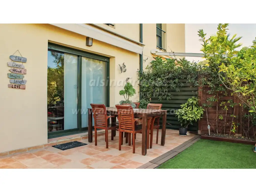 Terraced house with pool for sale in Calle Pius Font I Quer, imagen 4
