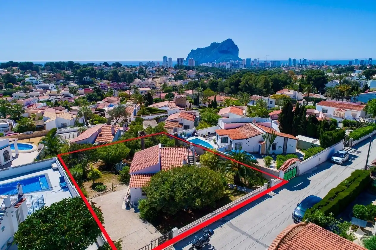 House with garden for sale in Cometa