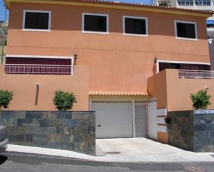 Exterior view of Single-family semi-detached to rent in El Rosario  with Air Conditioner, Private garden and Terrace