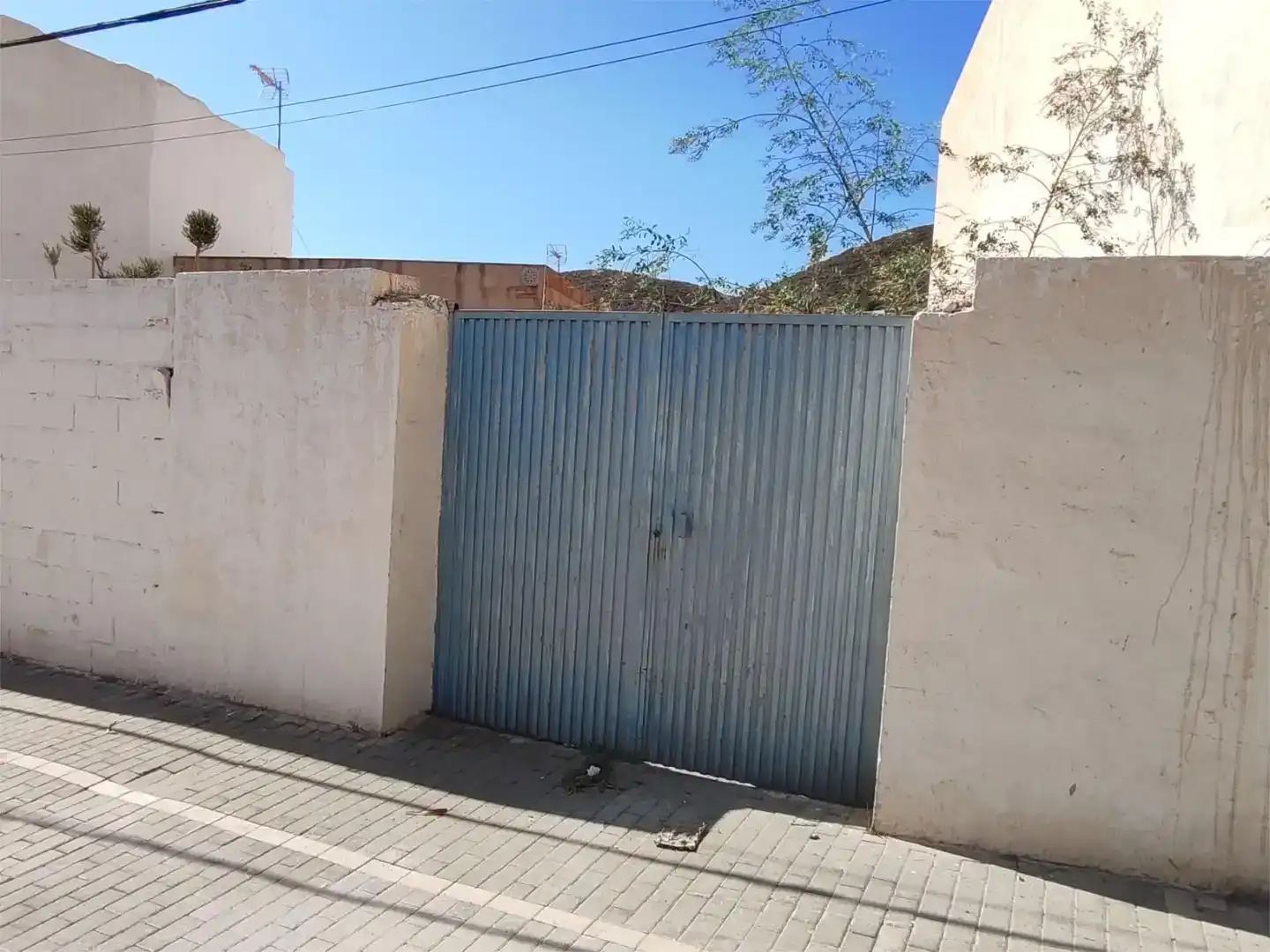Vista exterior de Piso en venta en Adra