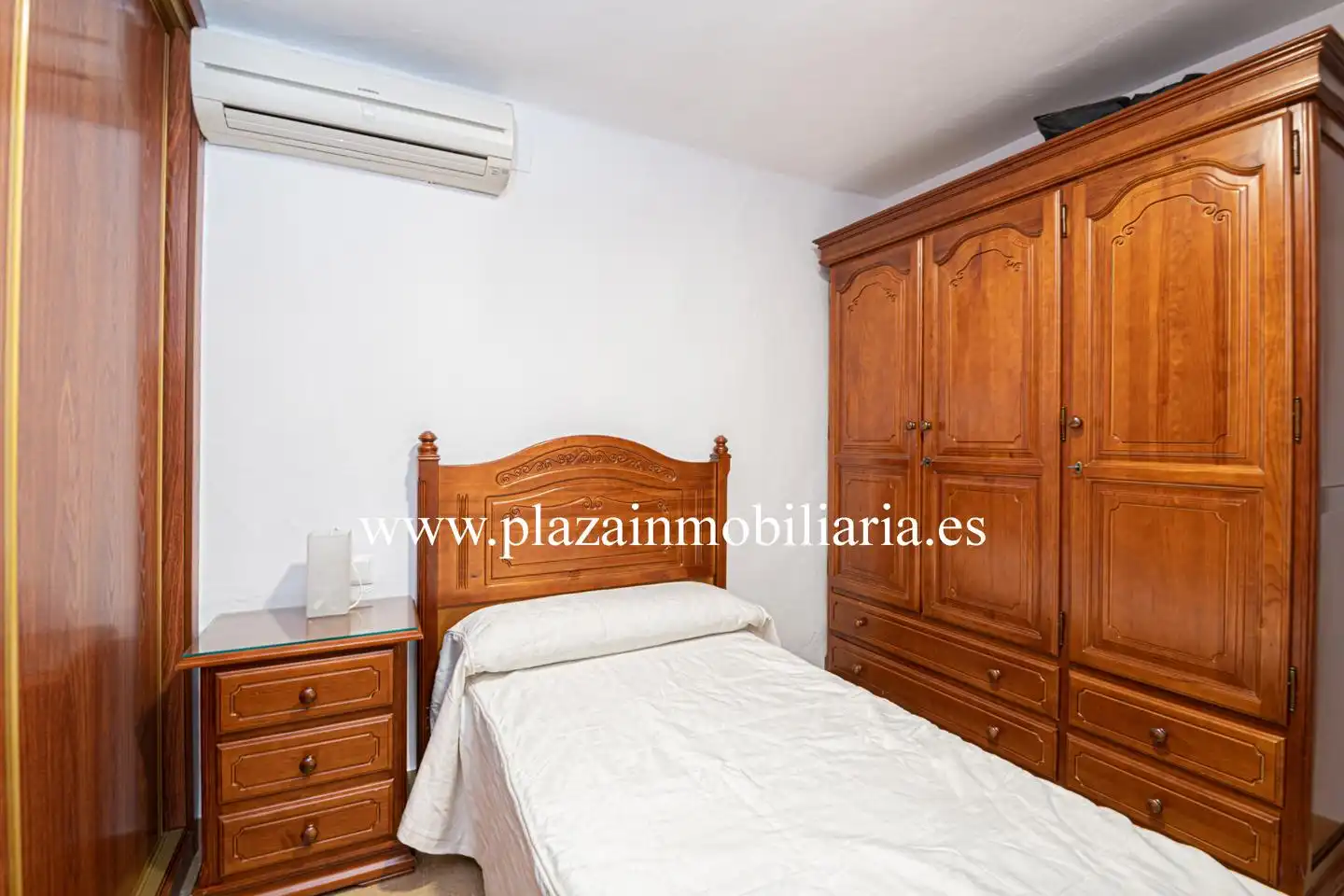 Schlafzimmer von Haus oder Chalet zum Verkauf in Lucena mit Klimaanlage und Abstellraum