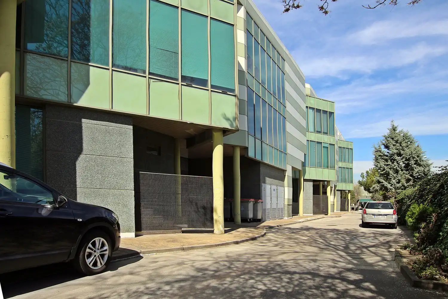 Exterior view of Office for rent in Madrid  with Heating