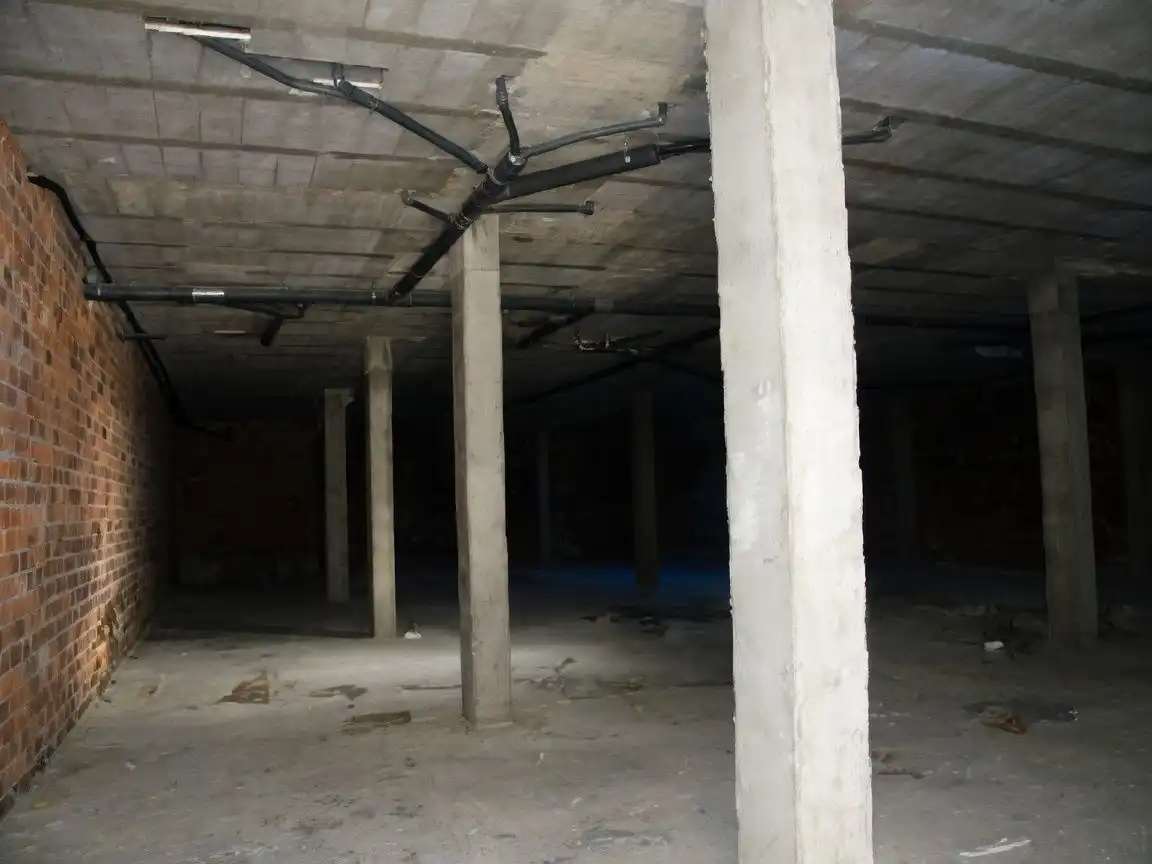 Local commercial à vendre à Llerena, imagen 3