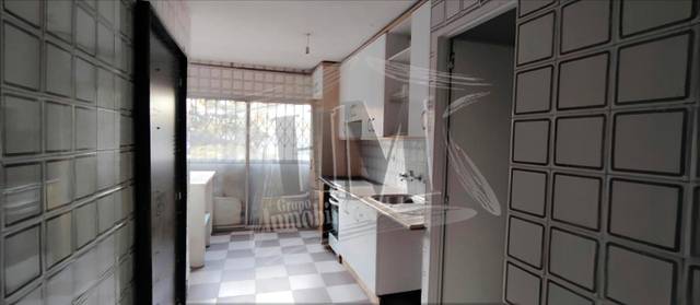 Piso en Venta en Calle Campotéjar en Orcasur - 12 de Octubre