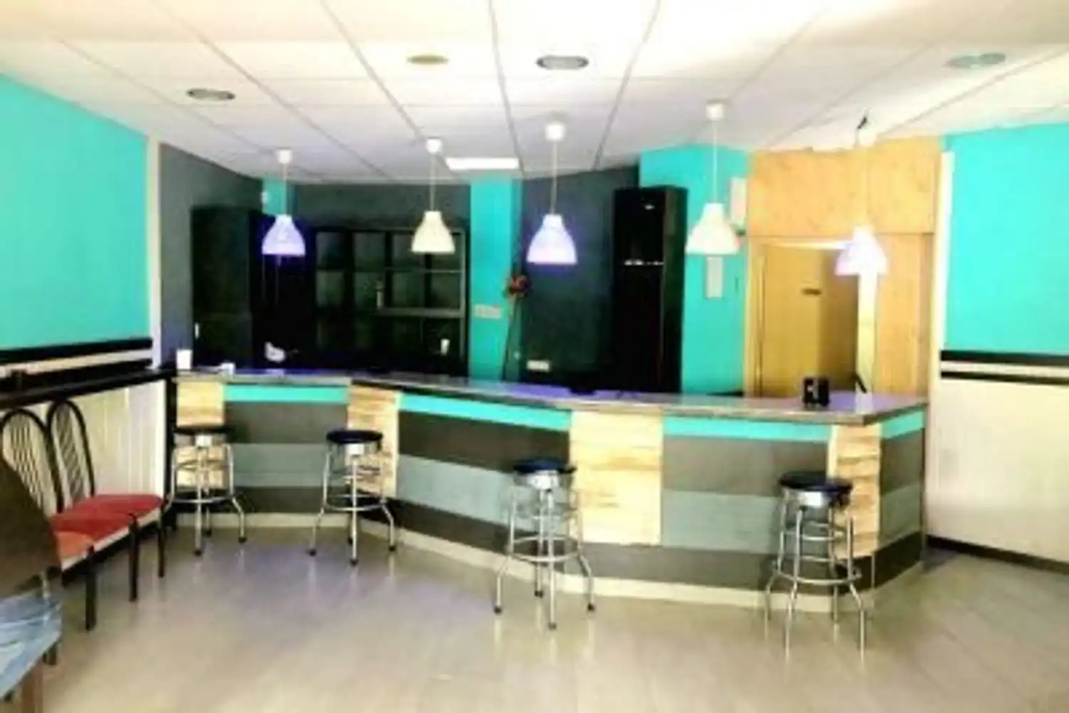 Business premises for sale in Calle Calle Rebollar